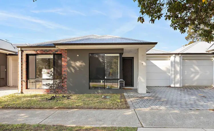 25 Seventh Road, Armadale WA 6112