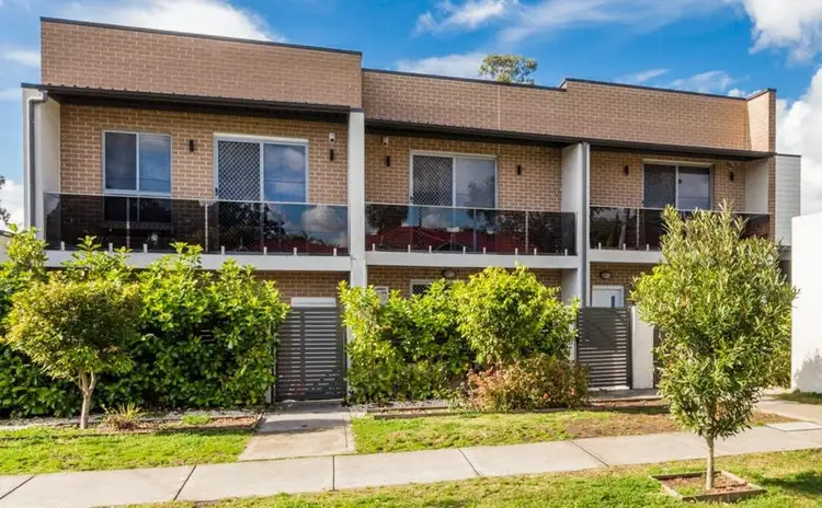 6/27c Carinya Road, Girraween NSW 2145