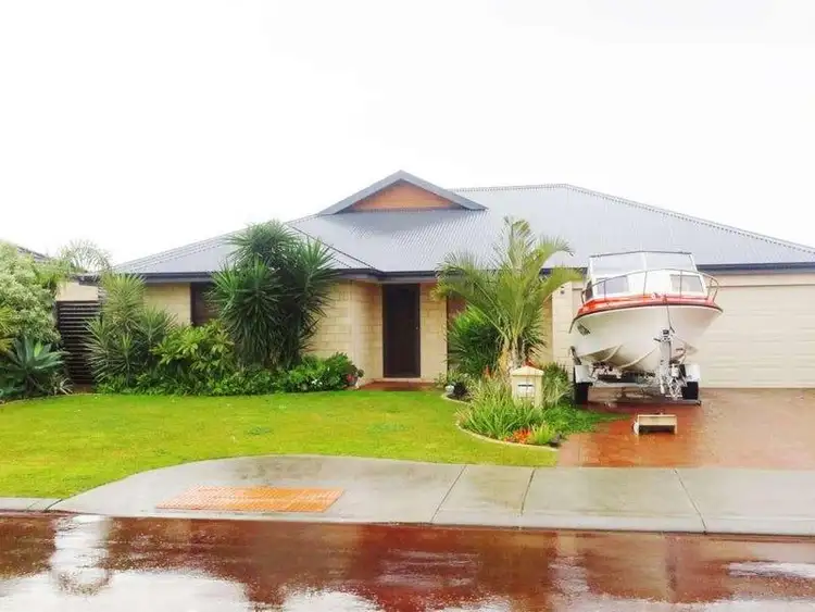 39 Murtin Road, Dalyellup WA 6230
