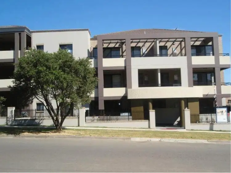 Main view of Homely unit listing, 5/23-27 Lydbrook Street, Westmead NSW 2145