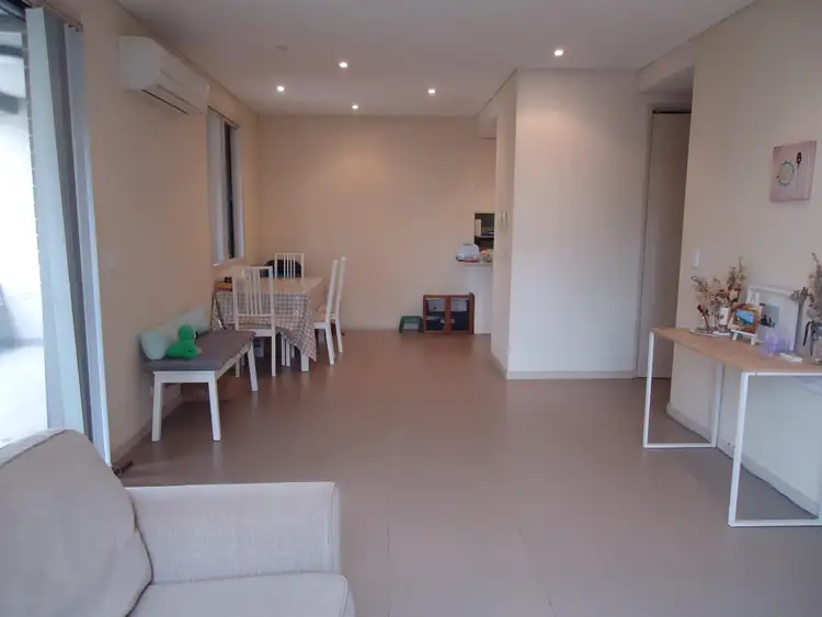 Fourth view of Homely unit listing, 5/23-27 Lydbrook Street, Westmead NSW 2145