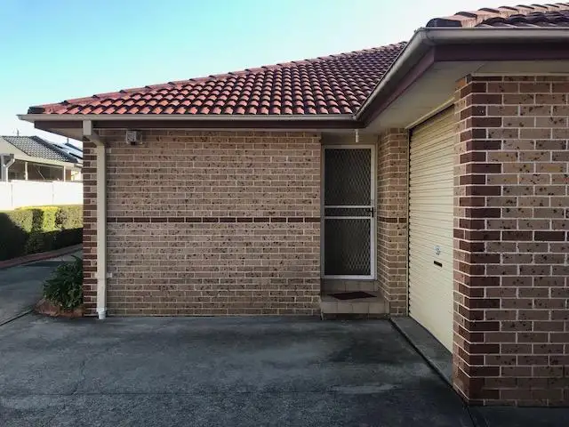 Third view of Homely villa listing, 6/185 Targo Road, Girraween NSW 2145