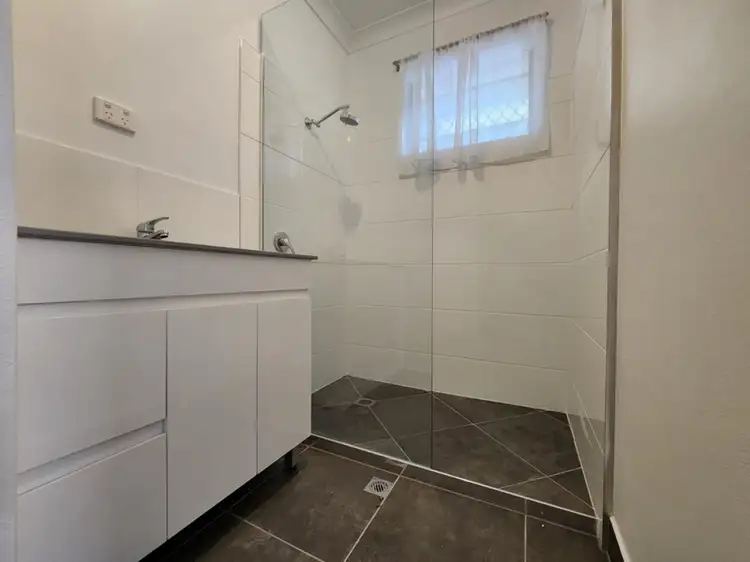 Fourth view of Homely house listing, 3/2 Echlin Street, West End QLD 4810