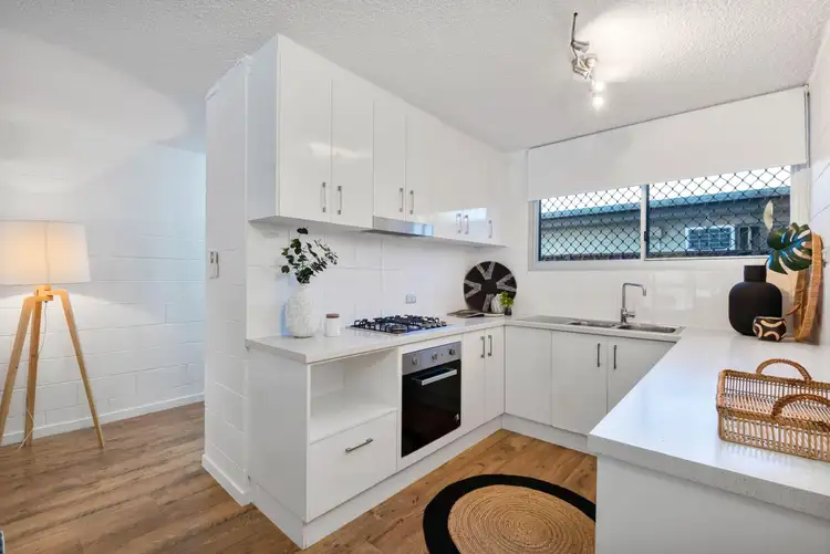 Second view of Homely townhouse listing, 7/4 Cambridge Street, Currajong QLD 4812