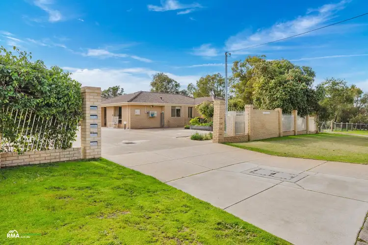 104 Waddington Crescent