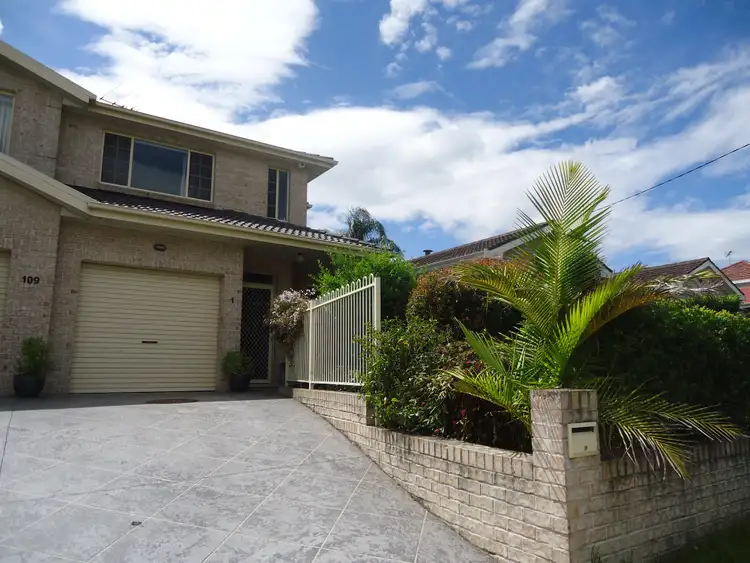 1/109 Magowar Road, Girraween NSW 2145
