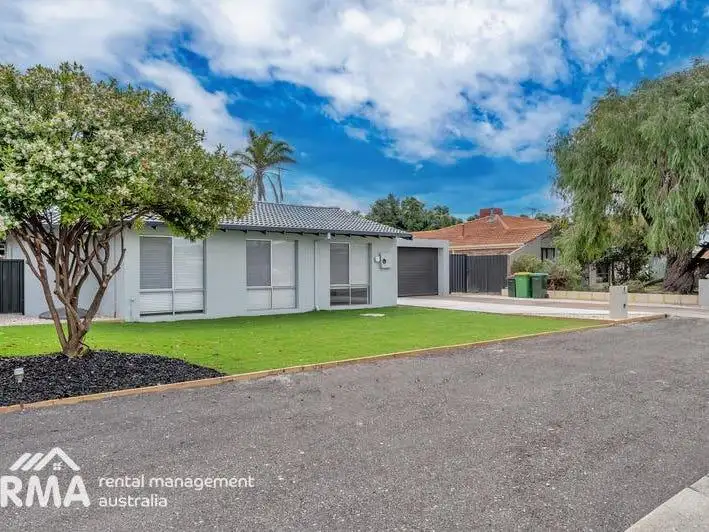 Main view of Homely house listing, 4 Tempest Place, Waikiki WA 6169
