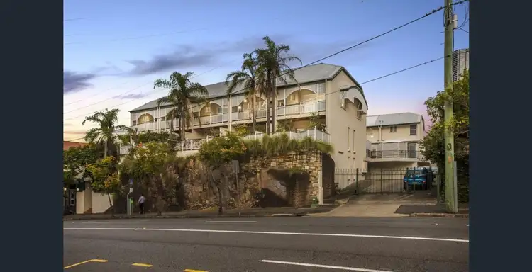 Main view of Homely townhouse listing, 3/137 St Pauls Terrace, Spring Hill QLD 4000