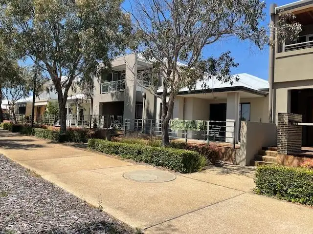 11 Melton Hill Lane, Champion Lakes WA 6111