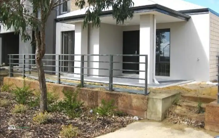 11 Melton Hill Lane, Champion Lakes WA 6111