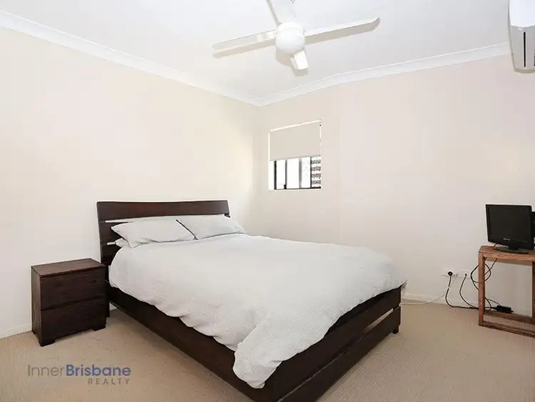 Fifth view of Homely unit listing, 3/41 Kirkland Ave, Coorparoo QLD 4151
