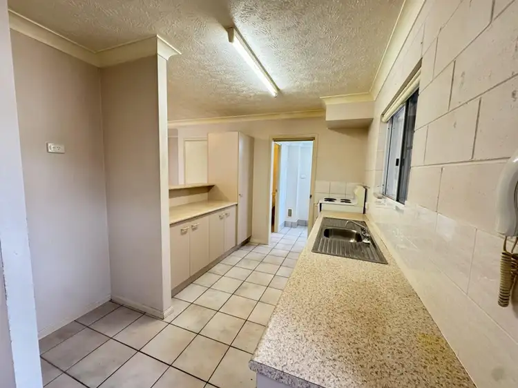 Third view of Homely unit listing, 4/21 Tuffley Street, West End QLD 4810