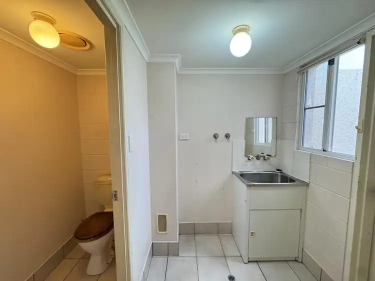 Fourth view of Homely unit listing, 4/21 Tuffley Street, West End QLD 4810