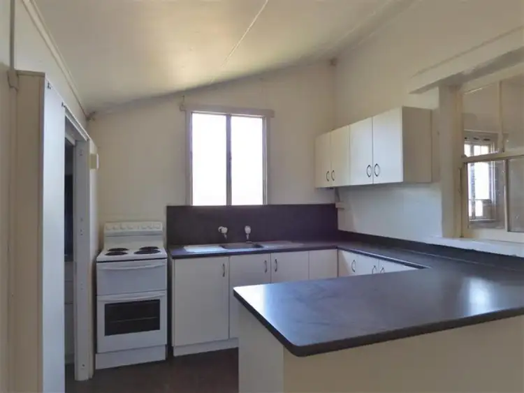 18 Blair Street, Proserpine QLD 4800