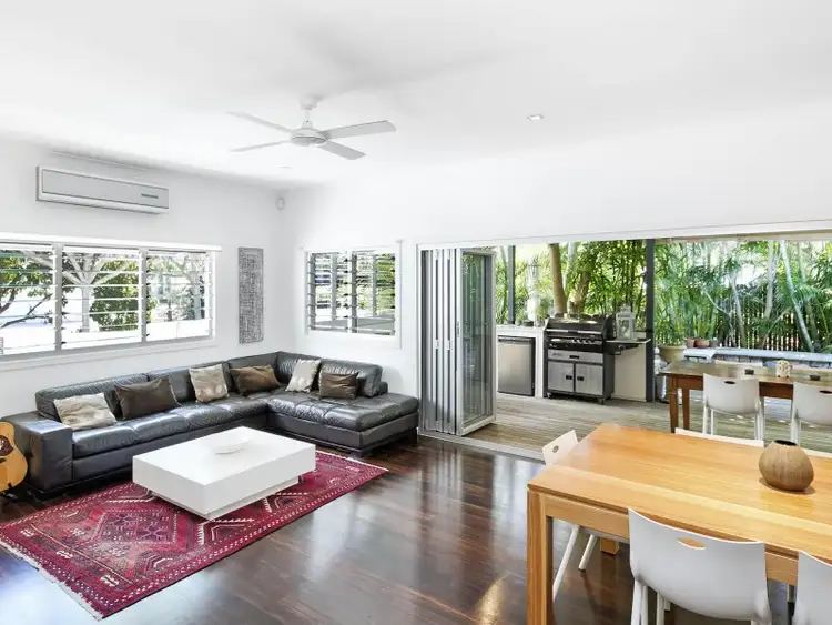 Second view of Homely house listing, 6 Flagship Court, Castaways Beach QLD 4567