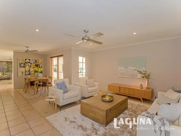 8 Samara Place, Noosa Heads QLD 4567