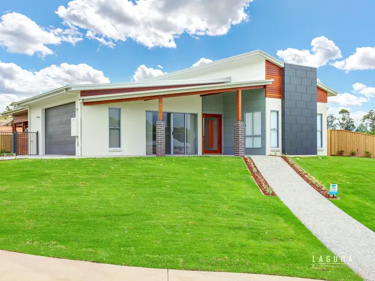 2 Brickfield Crescent, Southside QLD 4570