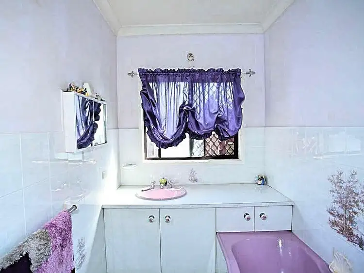 Sixth view of Homely house listing, 5 Apsley Street, Wellington NSW 2820