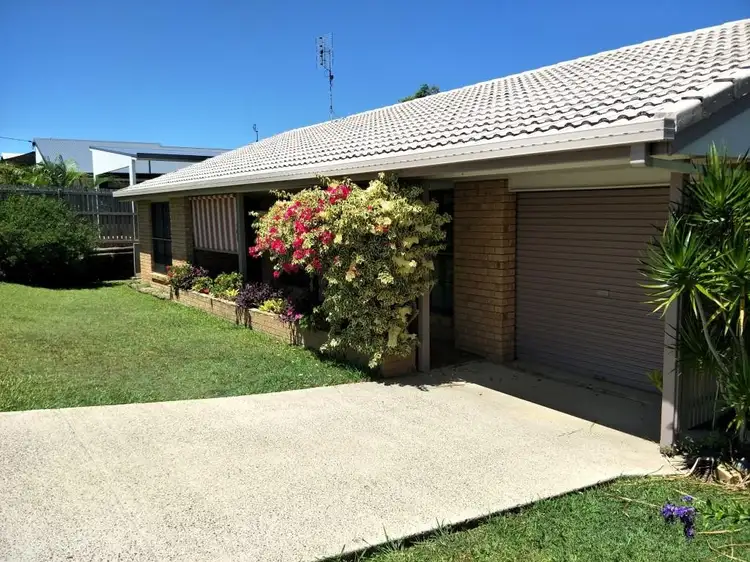 27 Pozieres Crescent, Aroona QLD 4551