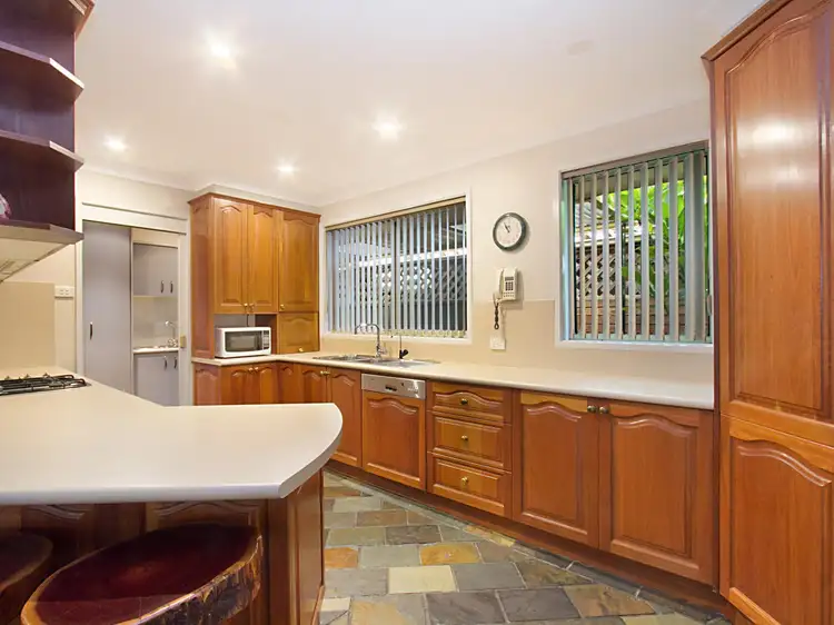 16 Scott Road, Colyton NSW 2760