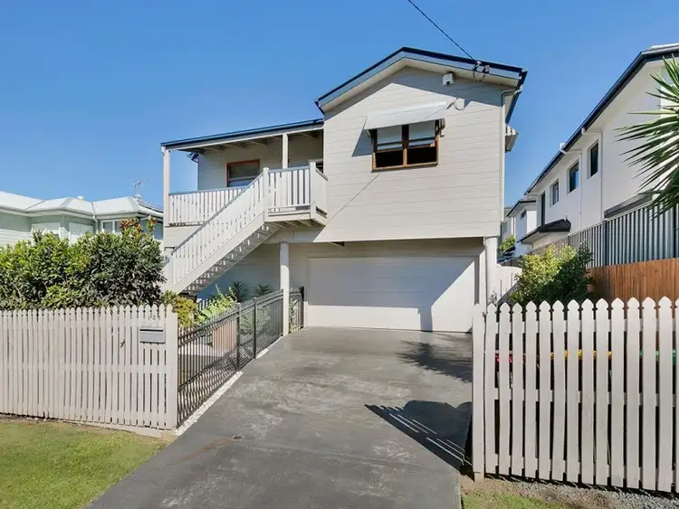 131 Dahlia Street, Cannon Hill QLD 4170