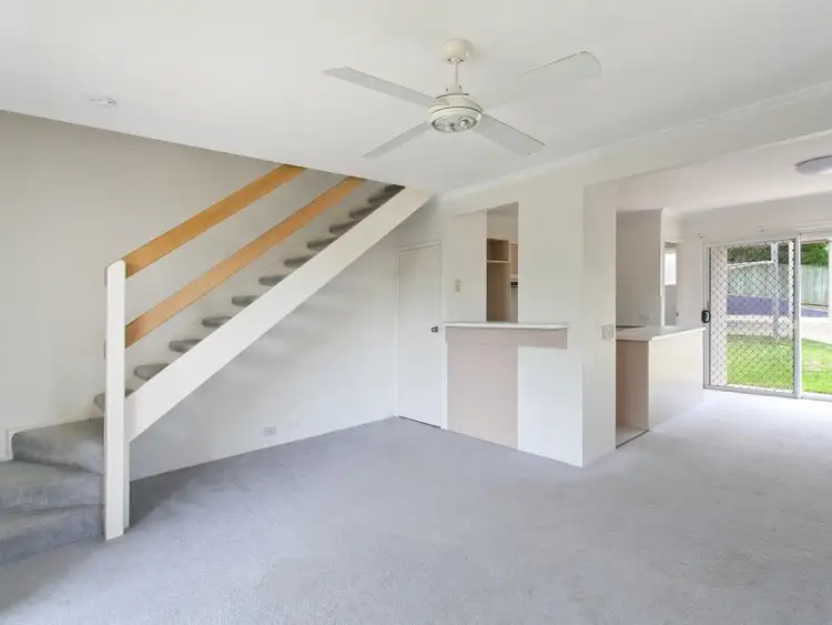 Fourth view of Homely townhouse listing, 1/23 Margit Crescent, Sunrise Beach QLD 4567