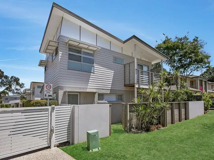 16/17 Hilltop Court, Carina QLD 4152