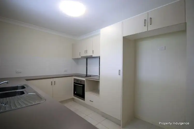 Fourth view of Homely house listing, 25 Epping Way, Mount Low QLD 4818