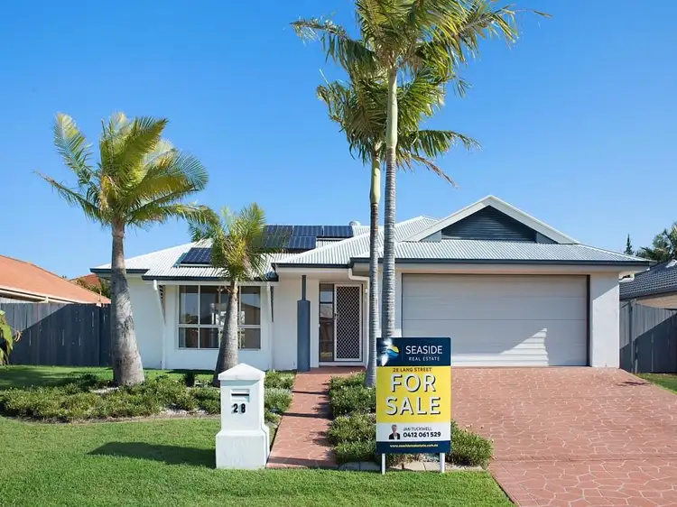 28 Lang Street, Pelican Waters QLD 4551