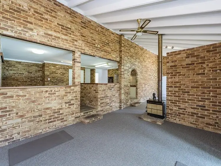 Second view of Homely house listing, 6 Banksia Court, Jandakot WA 6164