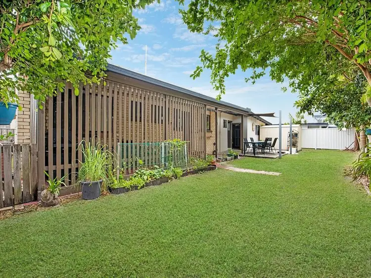 Seventh view of Homely unit listing, 2/23 Onslow Street, Golden Beach QLD 4551