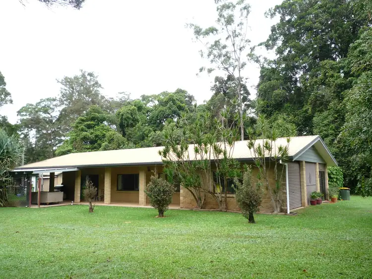 453 Cooloolabin Road, Cooloolabin QLD 4560