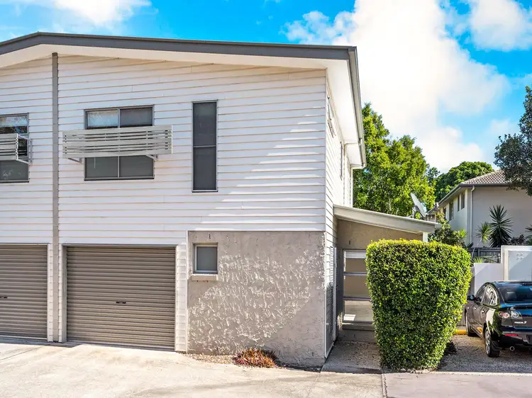 15/17 Hilltop Court, Carina QLD 4152