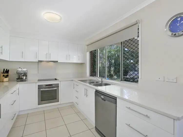 Fourth view of Homely house listing, 4 Idamea Street, Carina Heights QLD 4152