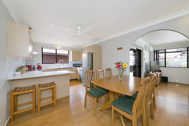 Sixth view of Homely house listing, 8 Shoalhaven St, Wakeley NSW 2176