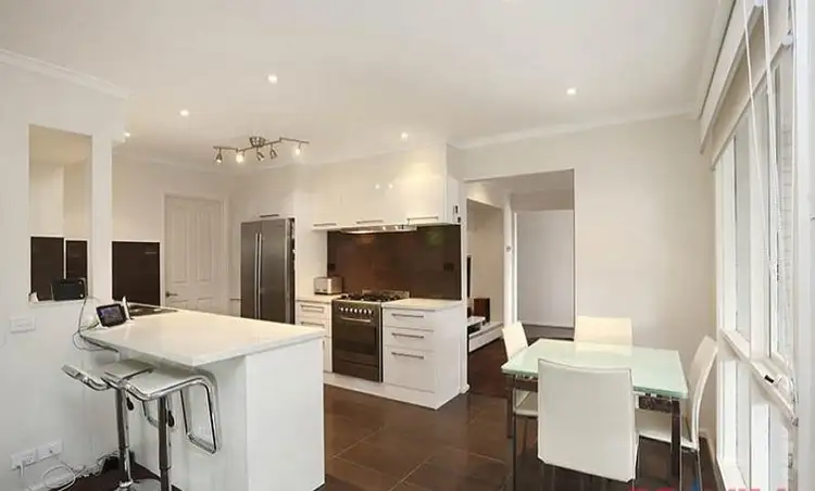 1 Karol Court, Hampton Park VIC 3976