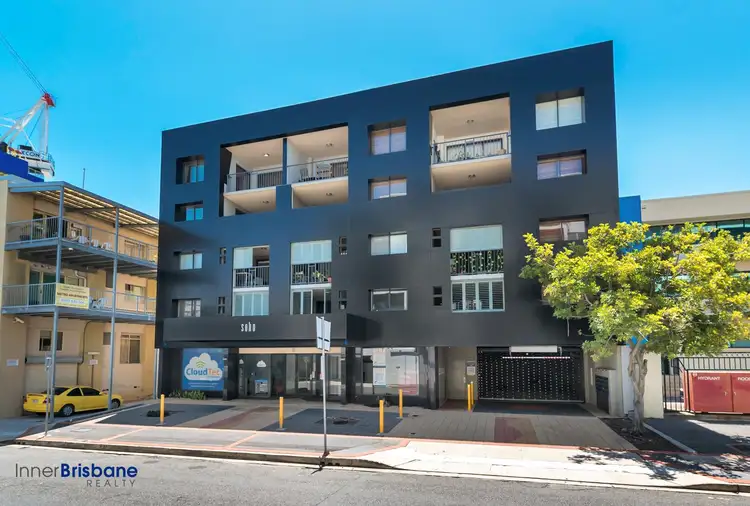 22/83 Alfred Street