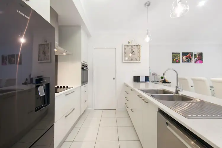 Fourth view of Homely house listing, 16 Supplejack Crt, Mount Low QLD 4818