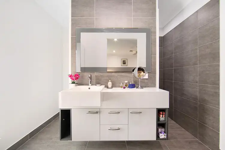 Seventh view of Homely house listing, 16 Supplejack Crt, Mount Low QLD 4818