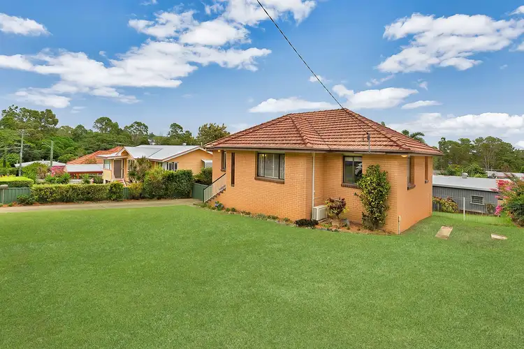 10 Mulsanne Street, Holland Park West QLD 4121