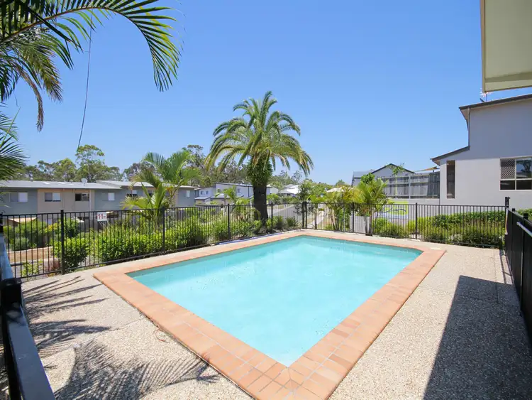 Unit 2/11 Tripcony Place, Wakerley QLD 4154