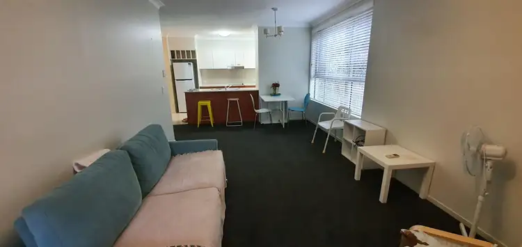 unit 13 13-23 Bright Ave