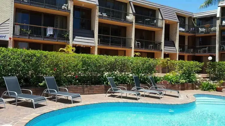 21-25 Old Burleigh Road