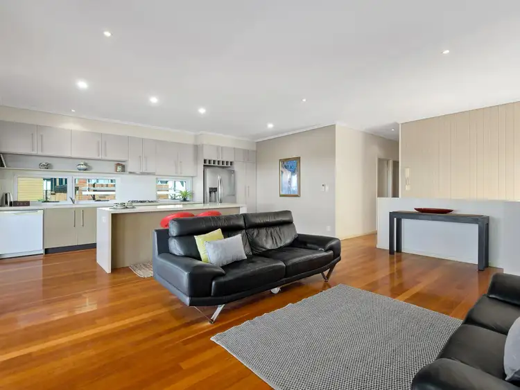 Fifth view of Homely house listing, 324 Richmond Road, Cannon Hill QLD 4170