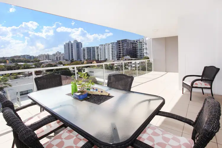 17/21 Smith, Mooloolaba QLD 4557
