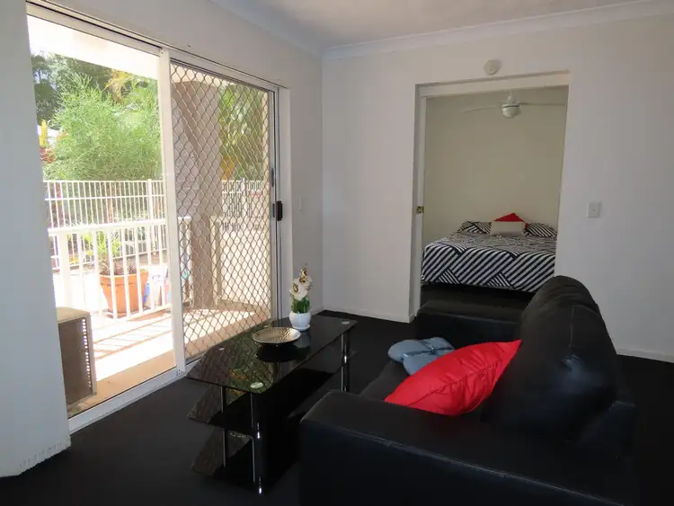Fourth view of Homely apartment listing, Apartment 4/33-35 Cypress Avenue, Surfers Paradise QLD 4217