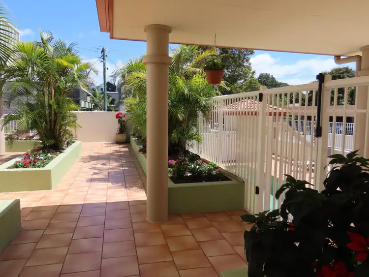 Seventh view of Homely unit listing, Apartment 2/3-5 Anembo Street, Chevron Island QLD 4217