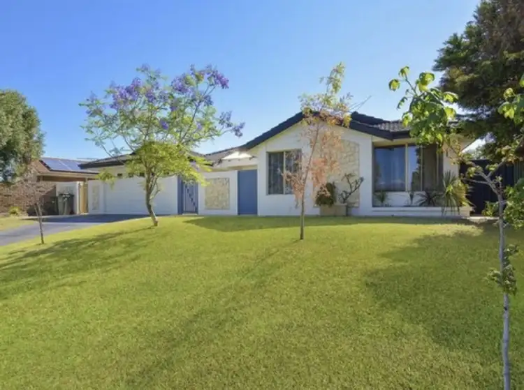 10 Murray Drive, Hillarys WA 6025