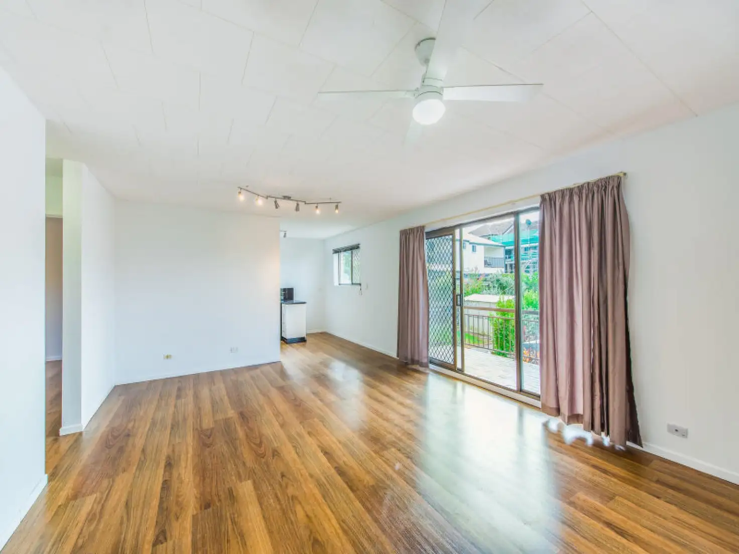 Main view of Homely unit listing, 3/63 Warren St, St Lucia QLD 4067