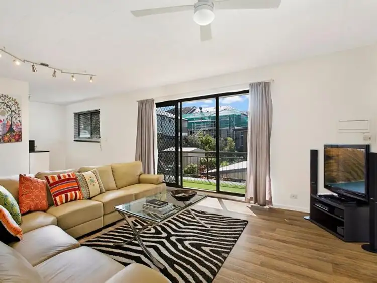 Second view of Homely unit listing, 3/63 Warren St, St Lucia QLD 4067